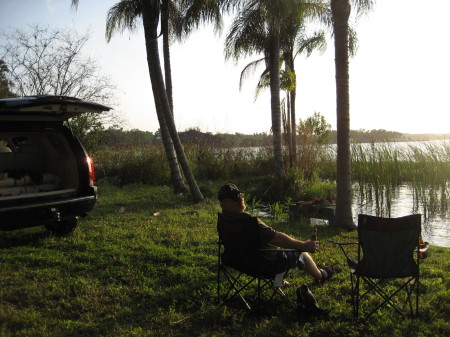 Waiting for sunset on Lake Gibson