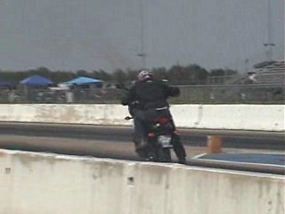 drag racing a new bike