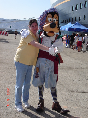 Dancing with Goofy