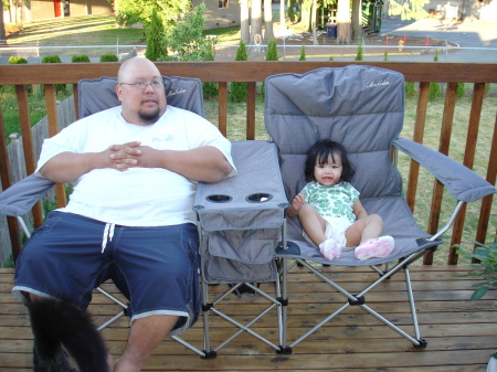 father and daughter chillin