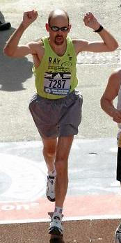 Ray finishes 2005 Boston Marathon