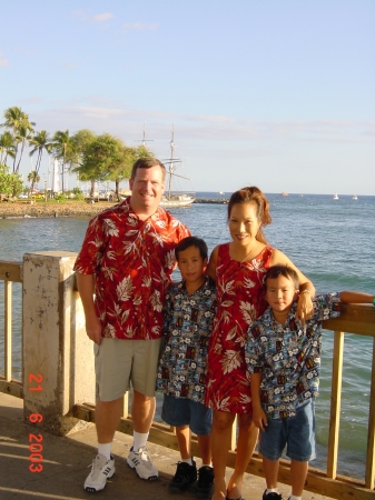 Darrell Gilmore Family on the Big Island