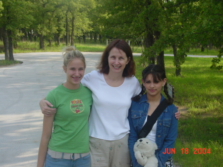 Barbara, Cheryl, & Hannah 2004