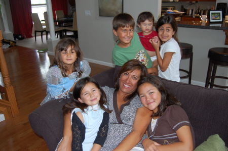 Paul's grandchildren (& d/l Janette) 2008
