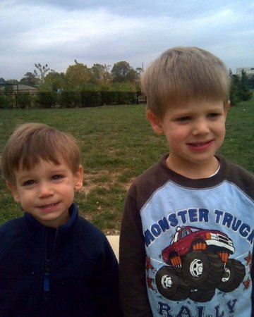 Vincent & Max at the pumpkin patch 08