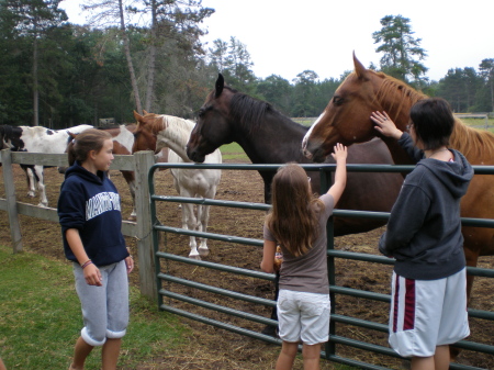 Hannah, Erin, Heather 08