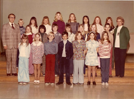 Norclay class of 82 ..5th grade class