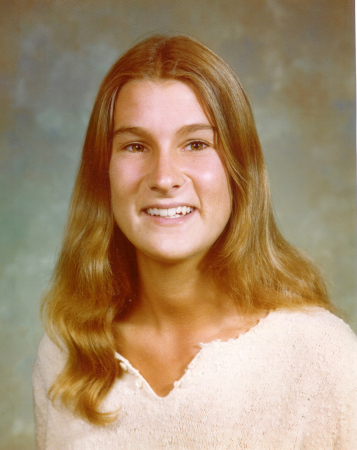 1976 kristen senior picture