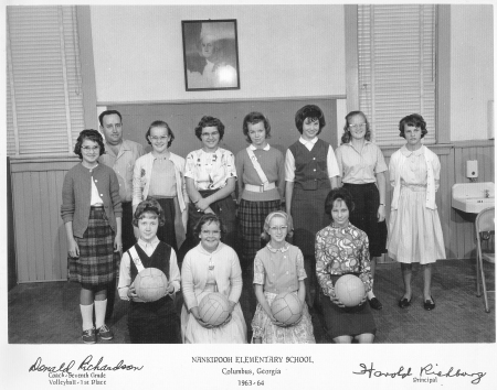 nankipooh volleyball champs -1963-1964