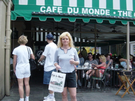 Cafe Du Monde - New Orleans