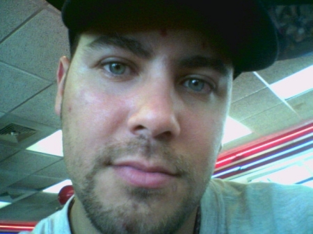 this is me, eddie in Burger King in the summer 2005