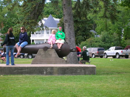 sydeny & cassie in harbor springs july, 2007