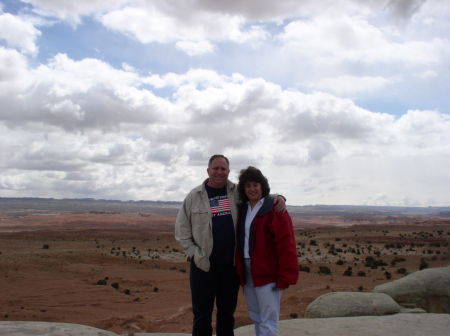 Gary & Vicki, UT desert April 2003