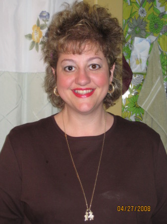 Lorraine Brix's Classmates® Profile Photo