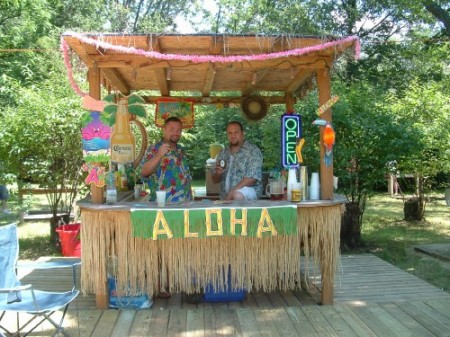 Luah 2005..Eugene and Keith..celebrity bartenders!