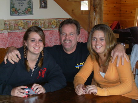 Brianna, myself, and Heather at my brothers