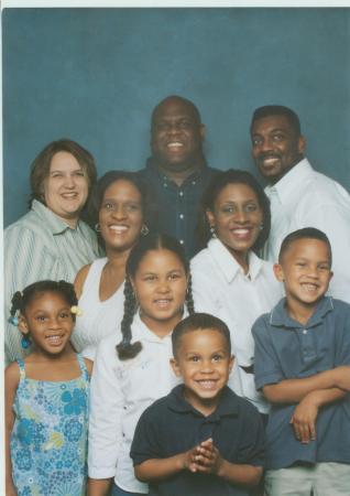 All The family except the last 5 kids