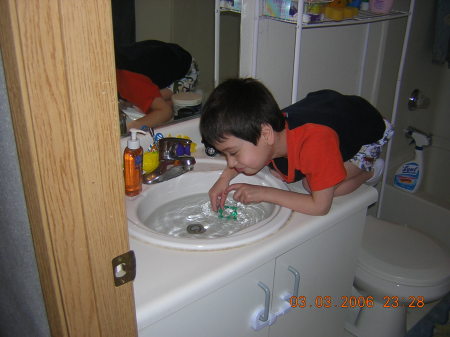 Alex Playin in Sink