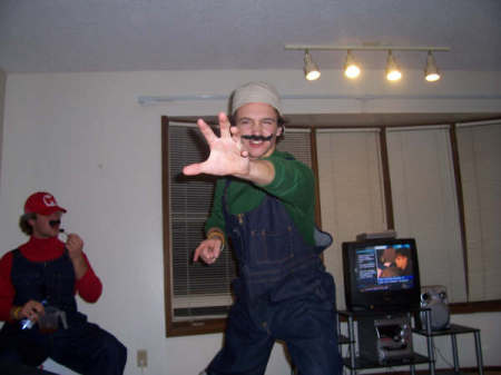 halloween as luigi