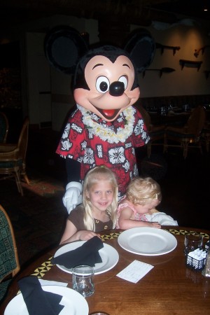 Jordan & Alex with Mickey - Disney World - March '06