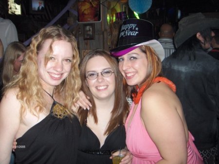 NYE 2005 w/ my roomies...