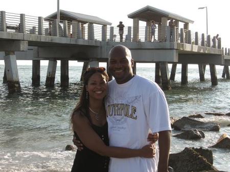Tonya & Steffon at beach in St. Petersburg, FL
