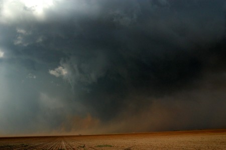 Tornadic supercell 5/31/05 Northwest of Lubbock TX