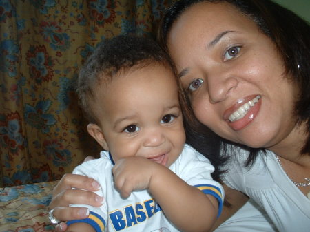 Lisa & baby Christian