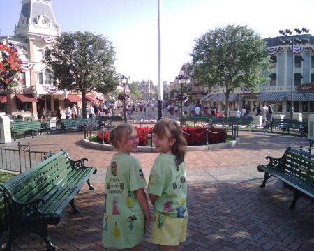 Elizabeth and Rebecca at Disneyland