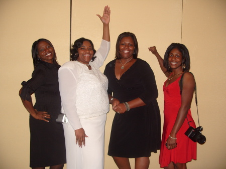 My wife, Shonda (far left) and the girls.