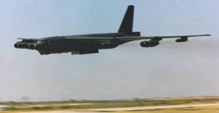 Low Level bomb run in my B-52