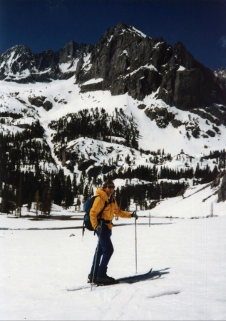 Backcountry skiing Palisades