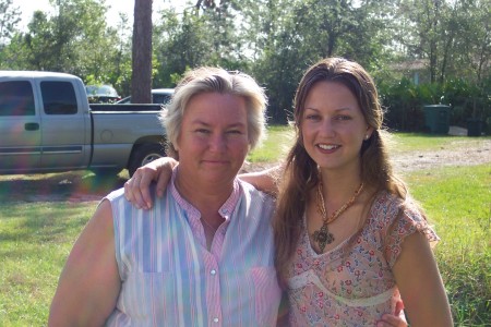 Eileen and daughter Lori