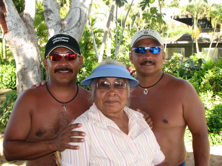 Mom, Bro and I in Maui.... August 2007