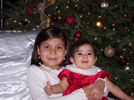 Leto Girls Christmas 2005