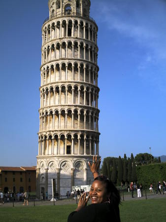 Holding up Pisa