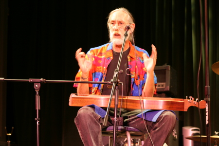 Rick in concert with A Mountain Dulcimer