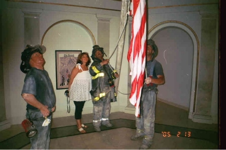 911 memorial at Madam Tussauds wax museum 2005