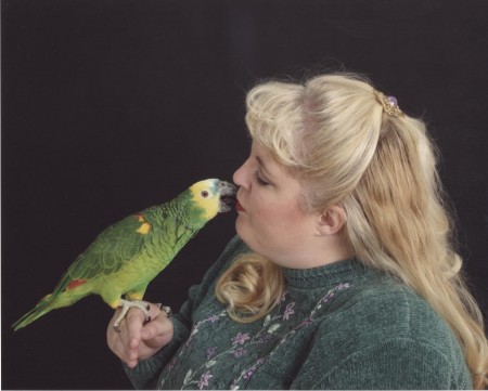 Shelley & Blue Bird Kiss