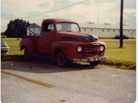 MY 1948 FORD 1/2 TON TRUCK