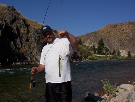 Fishin in the Boise river