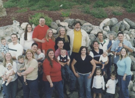 rob & connie & whole family 2005  2