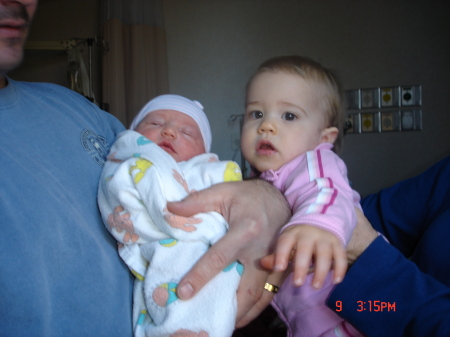 Anna meets her new little sister. Ashlee Nicol Antonoff