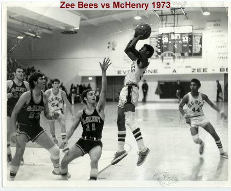 Zee Bees vs McHenry