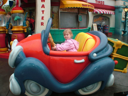 Wet day at Disneyland!!