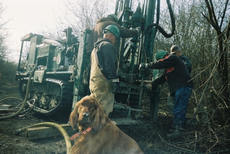 Pooch on drilling job