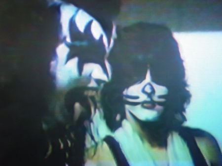 KISS ARMY