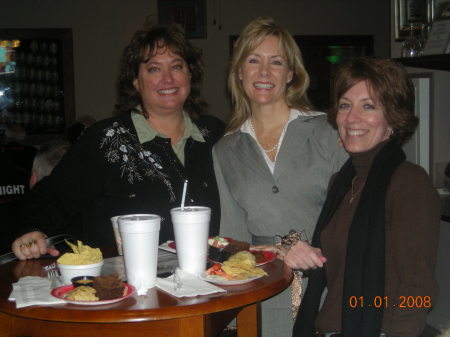 Deb Mund, me and Debbie Wolfe