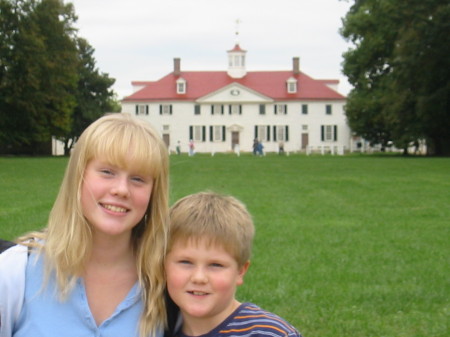 Marissa & Bryce at Mt Vernon