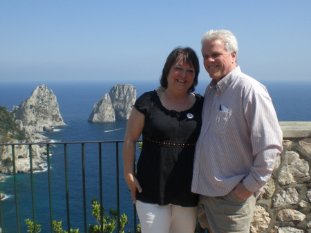 Sue and Bumper in Capri - 5-08